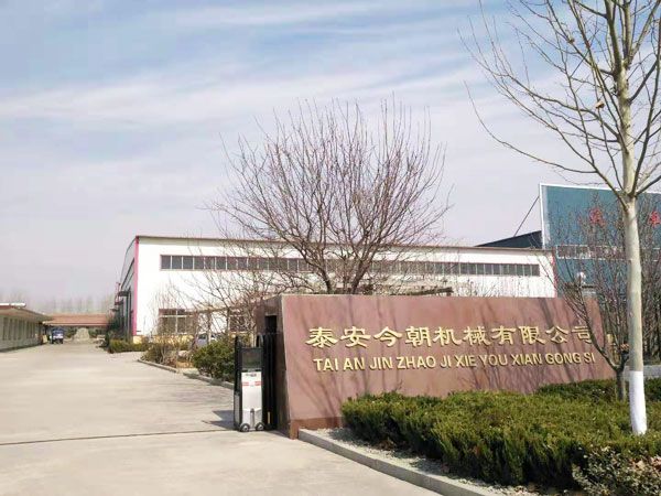 輪式行走機(jī)構(gòu)和足式行走機(jī)構(gòu)的特點(diǎn)和各自適用的場(chǎng)合。